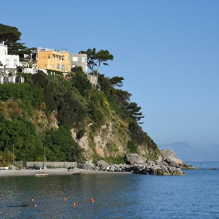 B&B Punta Vivara Capri Eksteriør billede